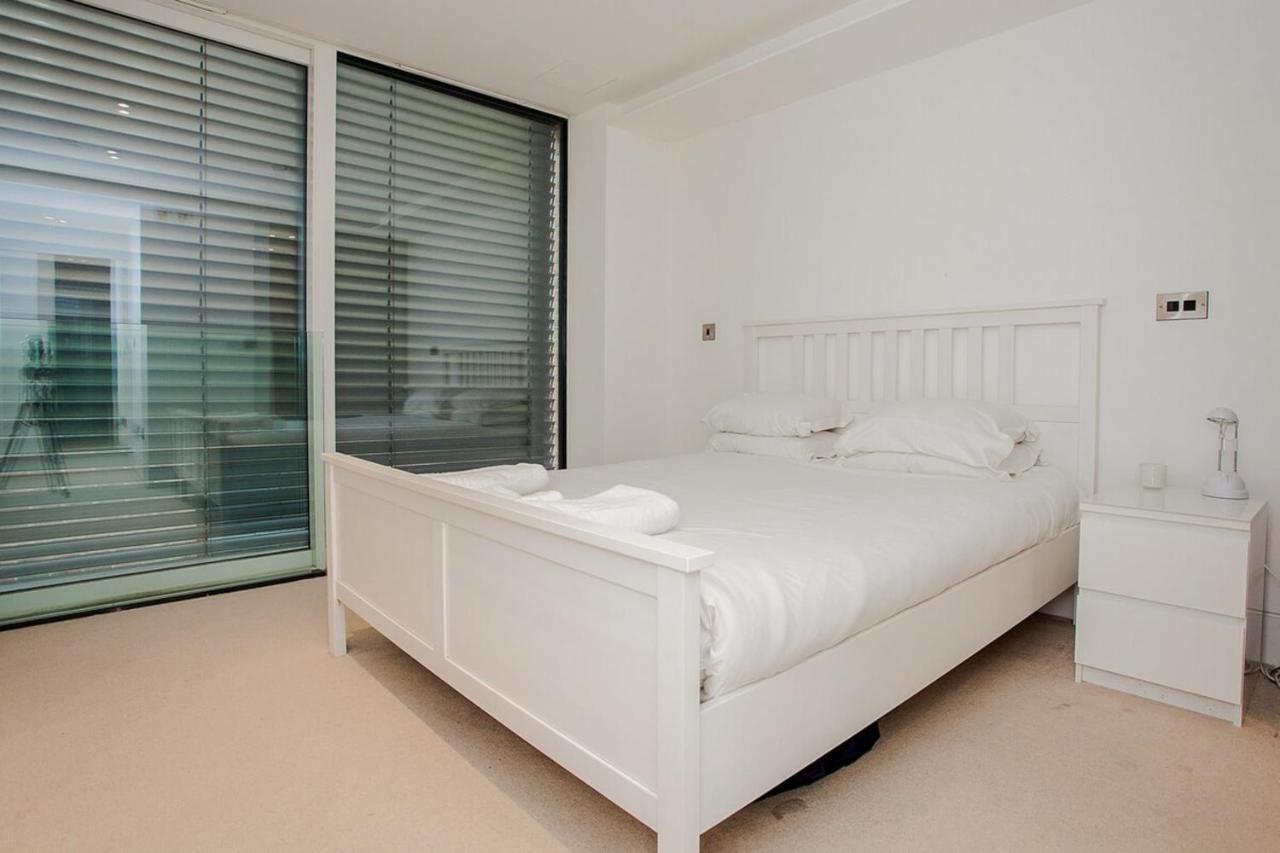 Beautiful Newly Renovated 2 Bed In Bank Apartamento *